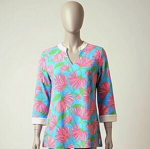 Lilly Pulitzer Blue and Pink Floral Tunic Size Medium